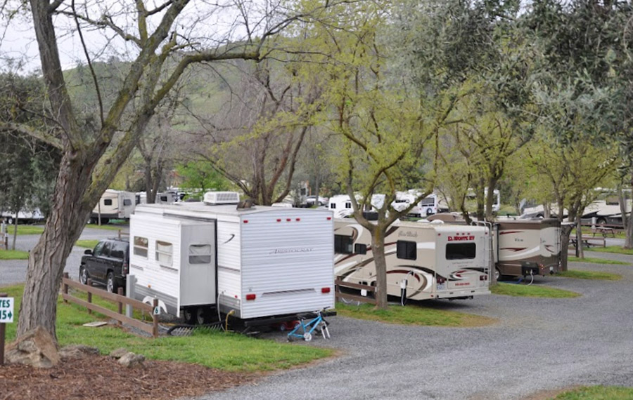 RV Park Campground - Tiny Home Sites - Lemon Cove Village RV Park Campground