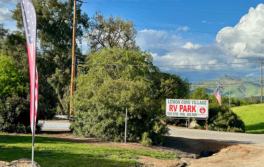 Three Rivers RV Park Campground - Sequoia National Park - Lemon Cove Village RV Park Campground